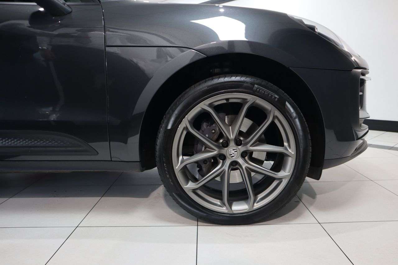 2021 PORSCHE MACAN 2021 PORSCHE MACAN