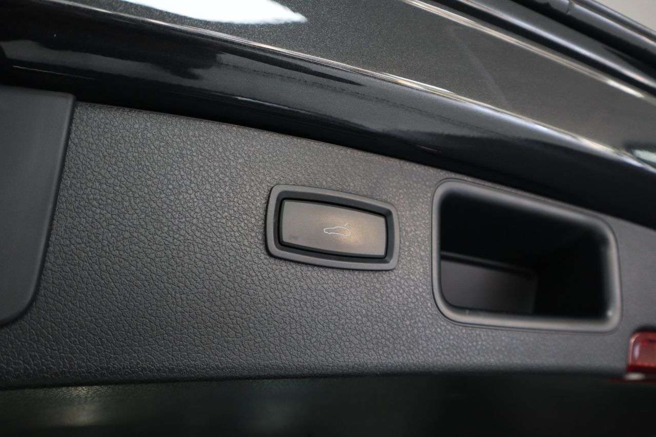 2021 PORSCHE MACAN 2021 PORSCHE MACAN