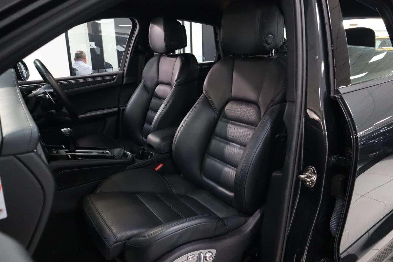 2021 PORSCHE MACAN 2021 PORSCHE MACAN