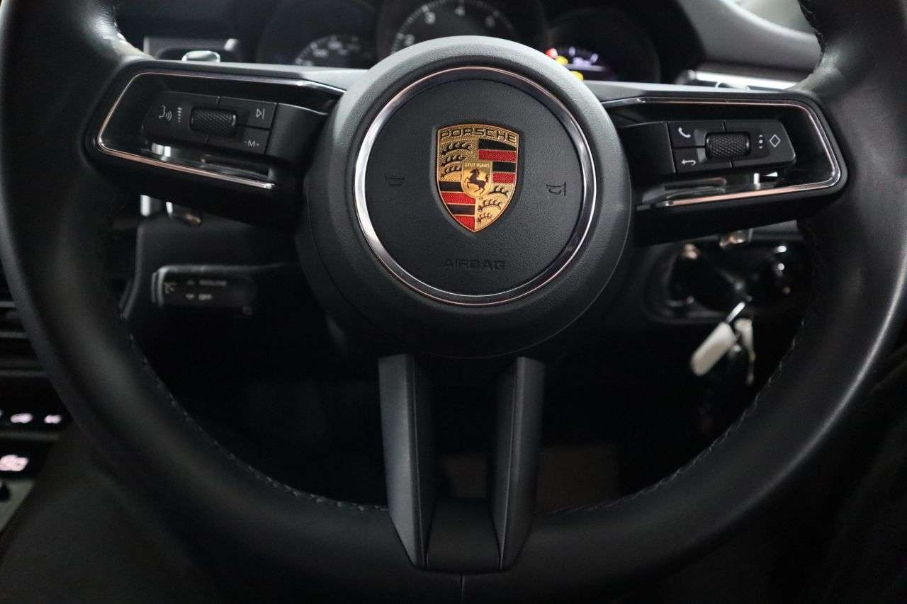 2021 PORSCHE MACAN 2021 PORSCHE MACAN