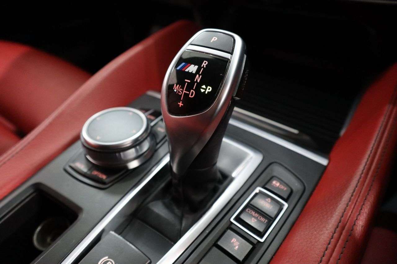 2017 BMW X6 2017 BMW X6