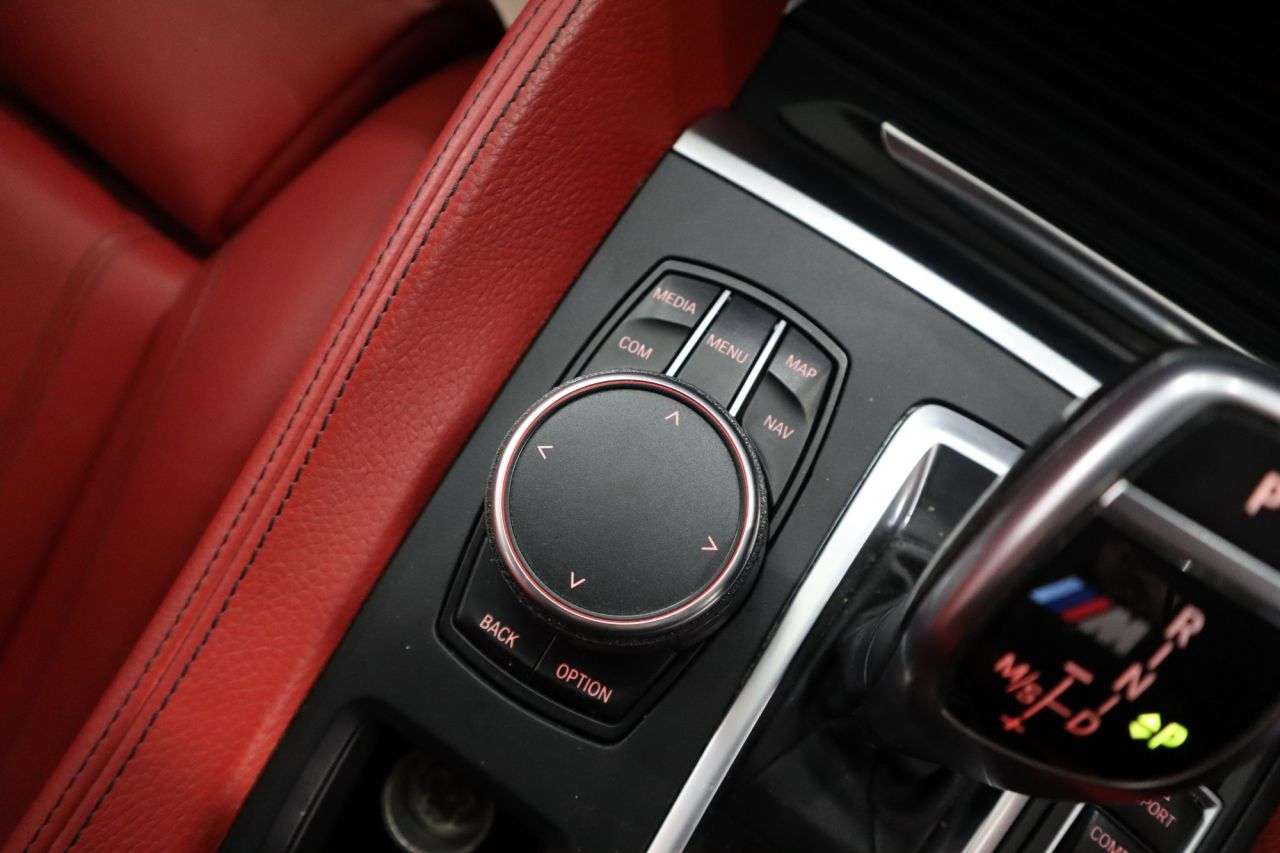 2017 BMW X6 2017 BMW X6