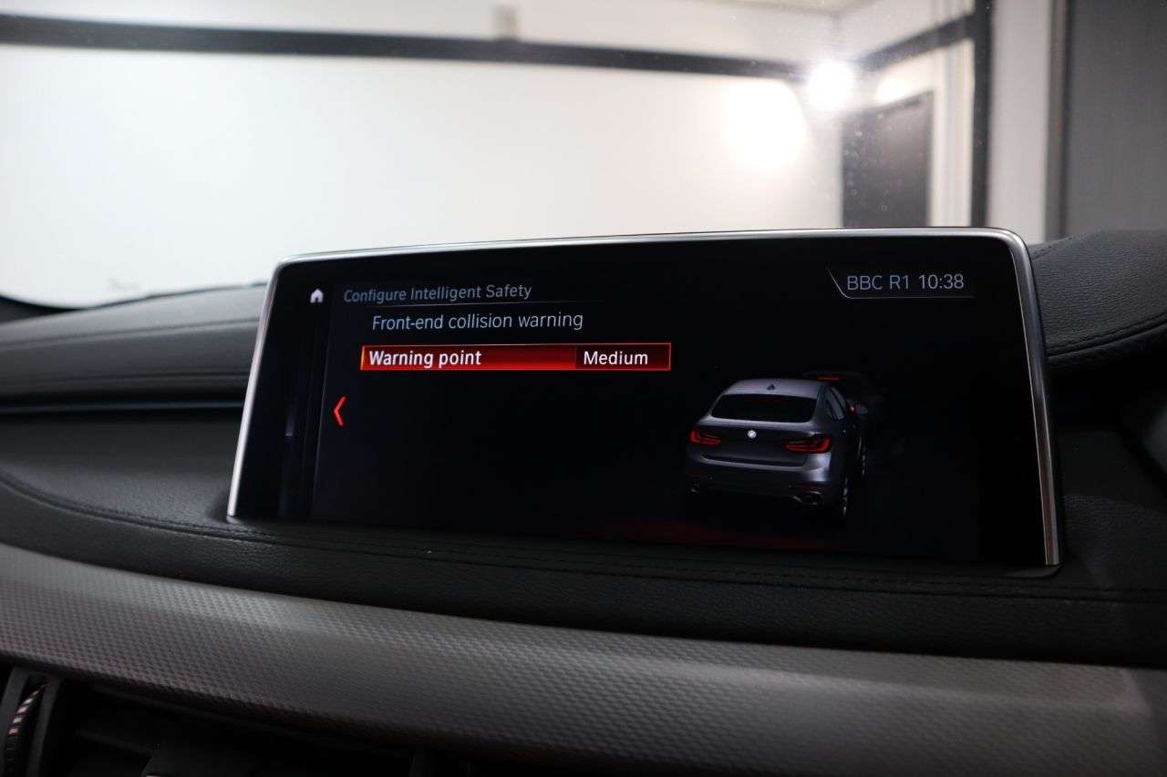 2017 BMW X6 2017 BMW X6