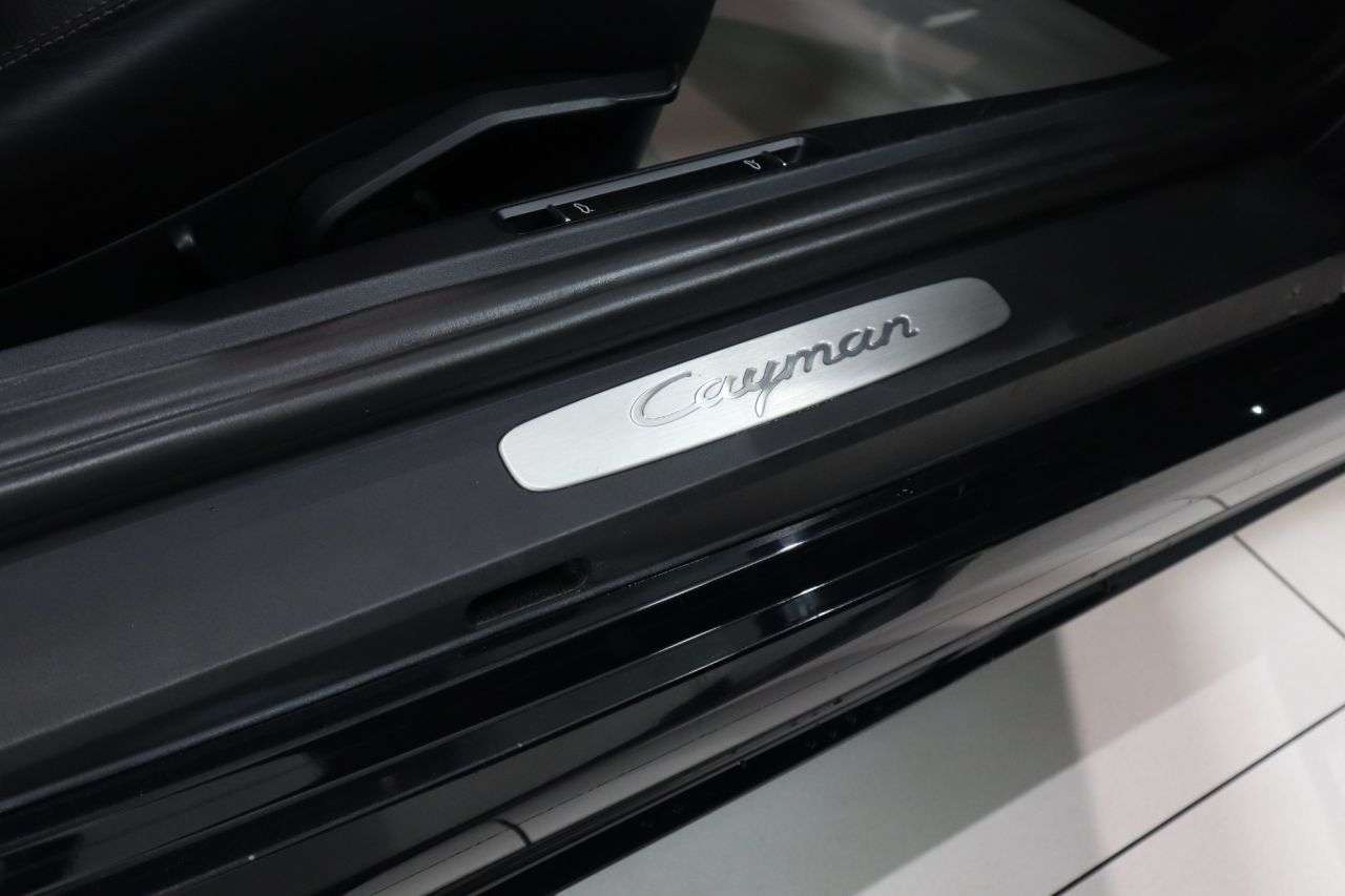 2019 PORSCHE 718 CAYMAN 2019 PORSCHE 718 CAYMAN