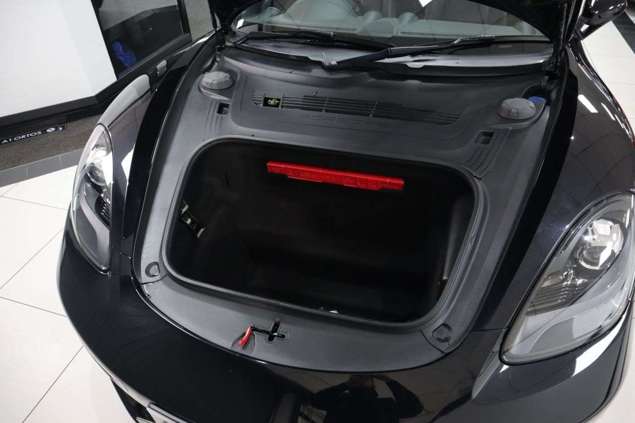 2019 PORSCHE 718 CAYMAN 2019 PORSCHE 718 CAYMAN