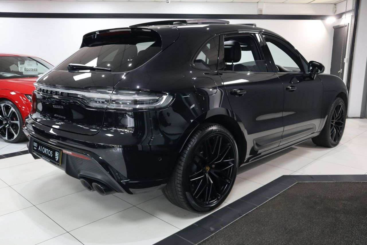 2021 PORSCHE MACAN 2021 PORSCHE MACAN