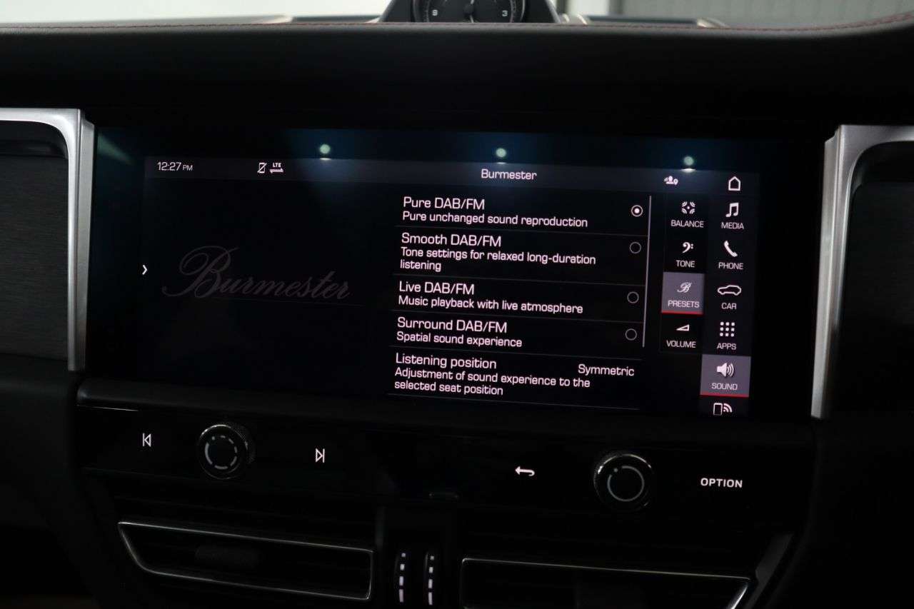 2021 PORSCHE MACAN 2021 PORSCHE MACAN