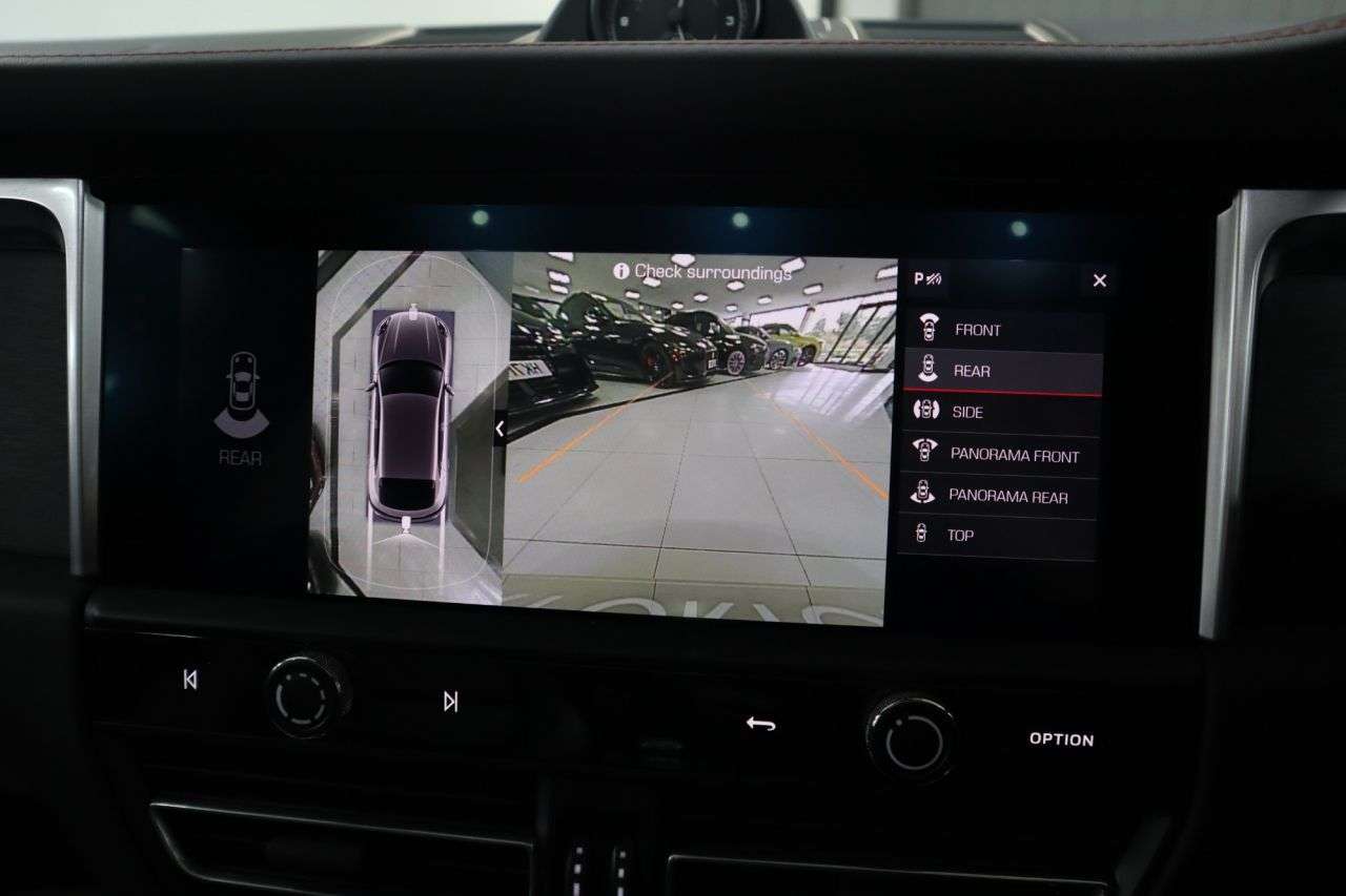 2021 PORSCHE MACAN 2021 PORSCHE MACAN