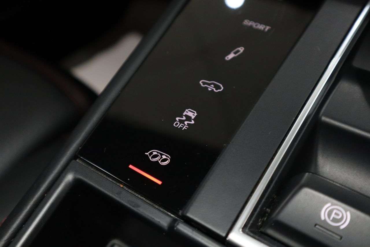 2021 PORSCHE MACAN 2021 PORSCHE MACAN