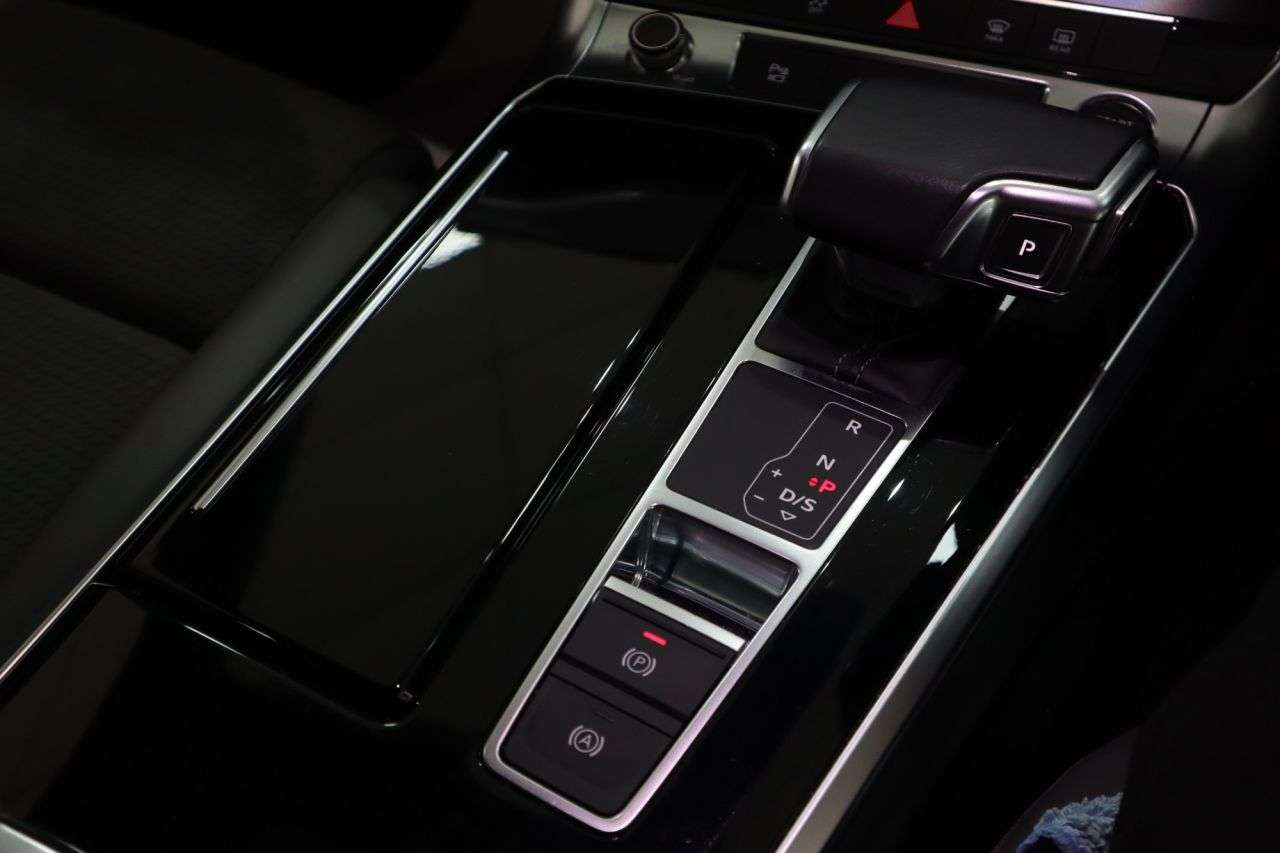 2022 AUDI A6 AVANT 2022 AUDI A6 AVANT