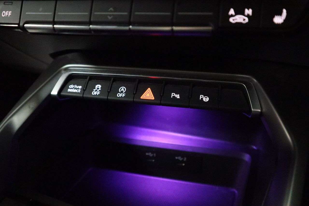 2022 AUDI RS3 2022 AUDI RS3