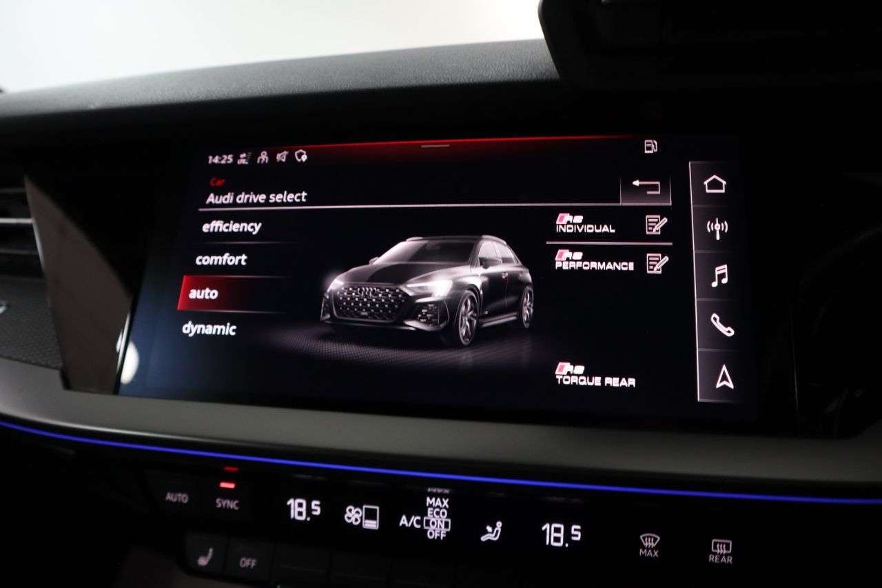 2022 AUDI RS3 2022 AUDI RS3