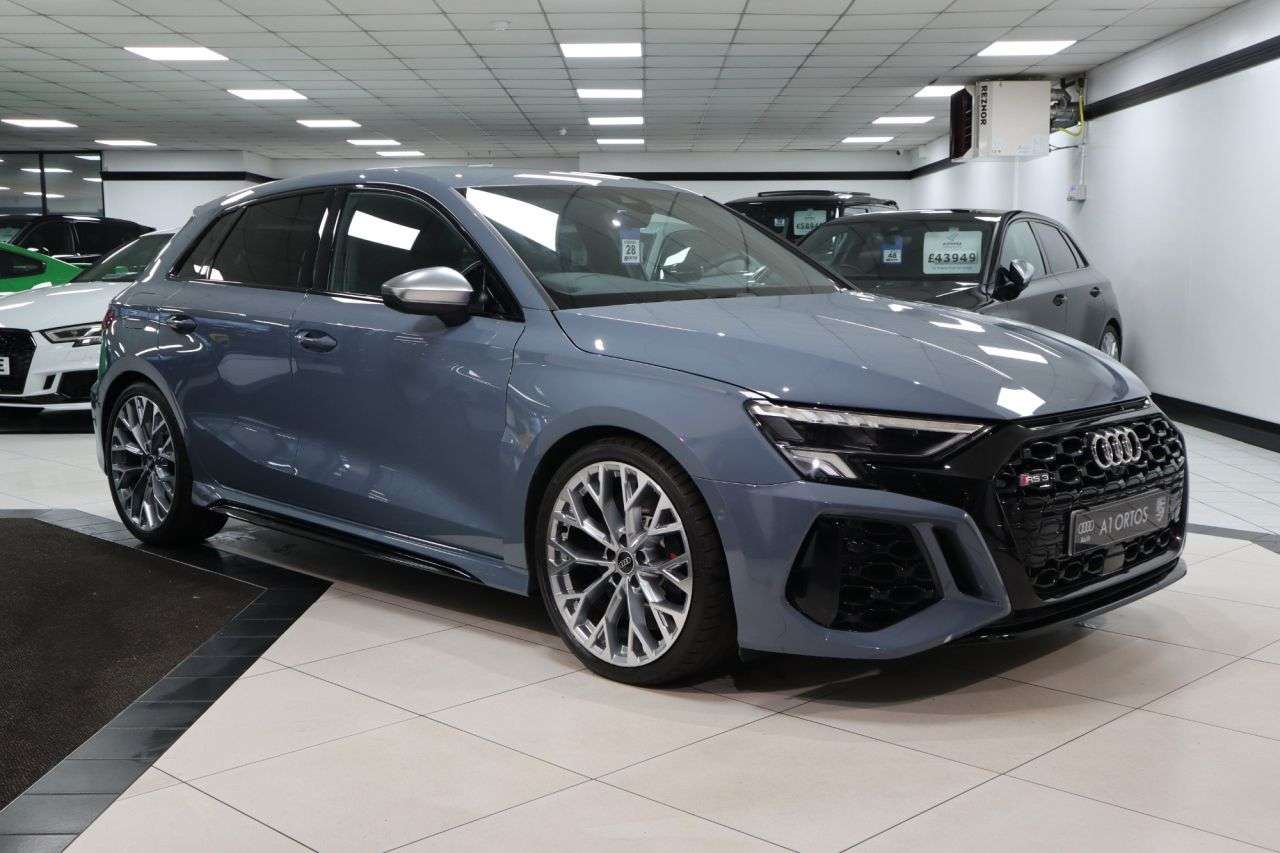 2022 AUDI RS3 2022 AUDI RS3