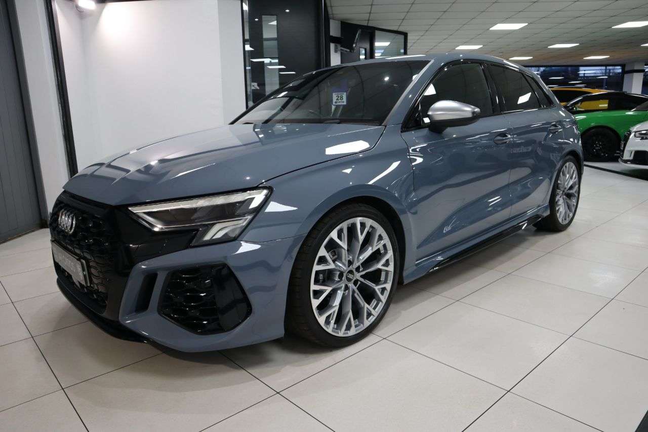 2022 AUDI RS3 2022 AUDI RS3