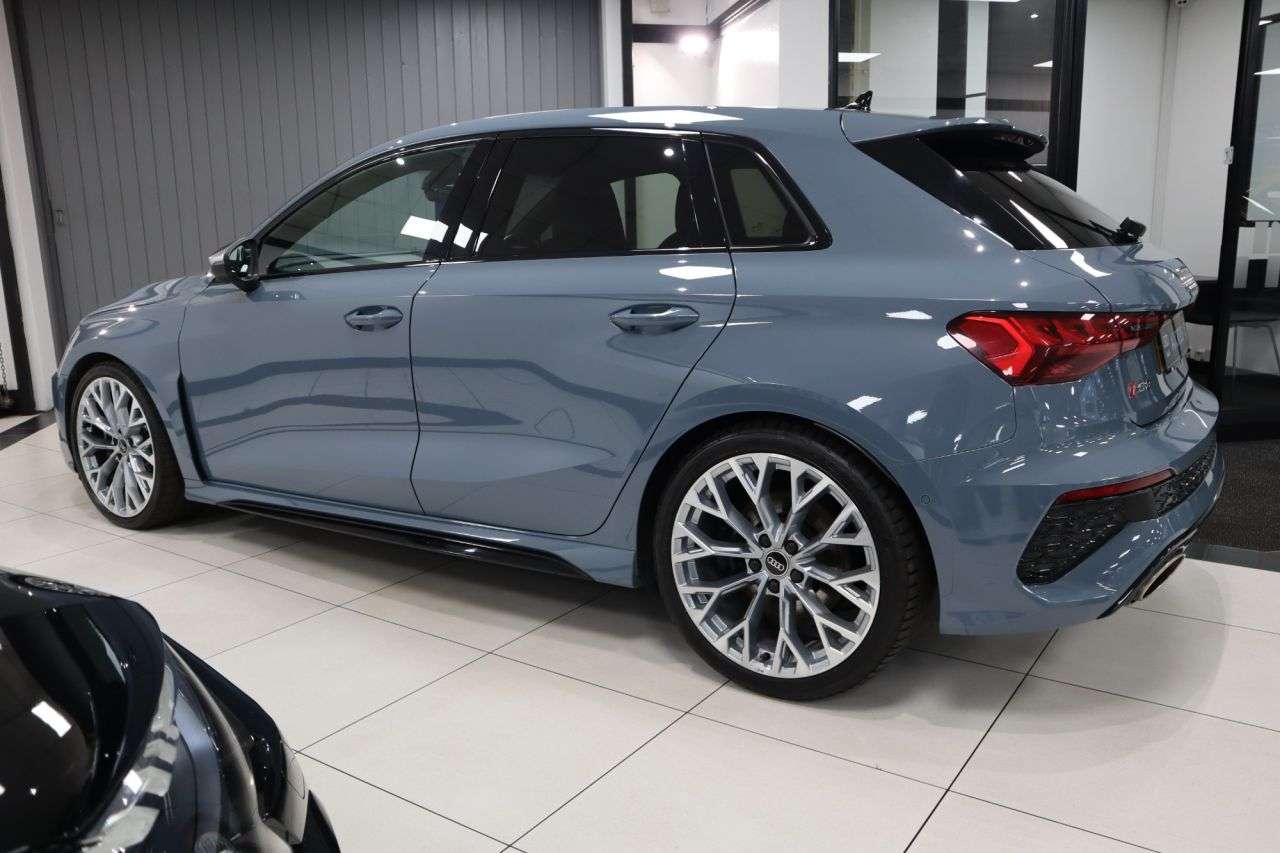 2022 AUDI RS3 2022 AUDI RS3