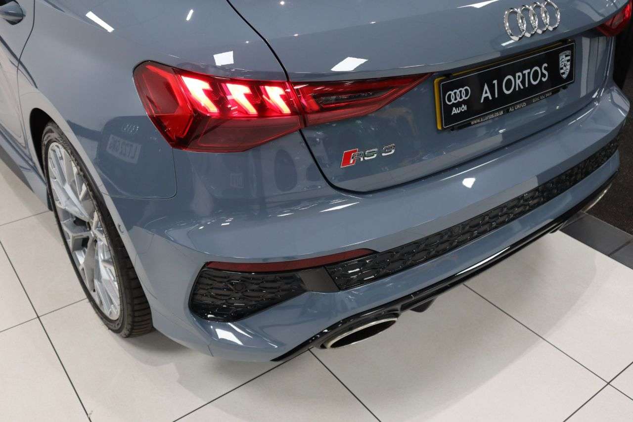 2022 AUDI RS3 2022 AUDI RS3
