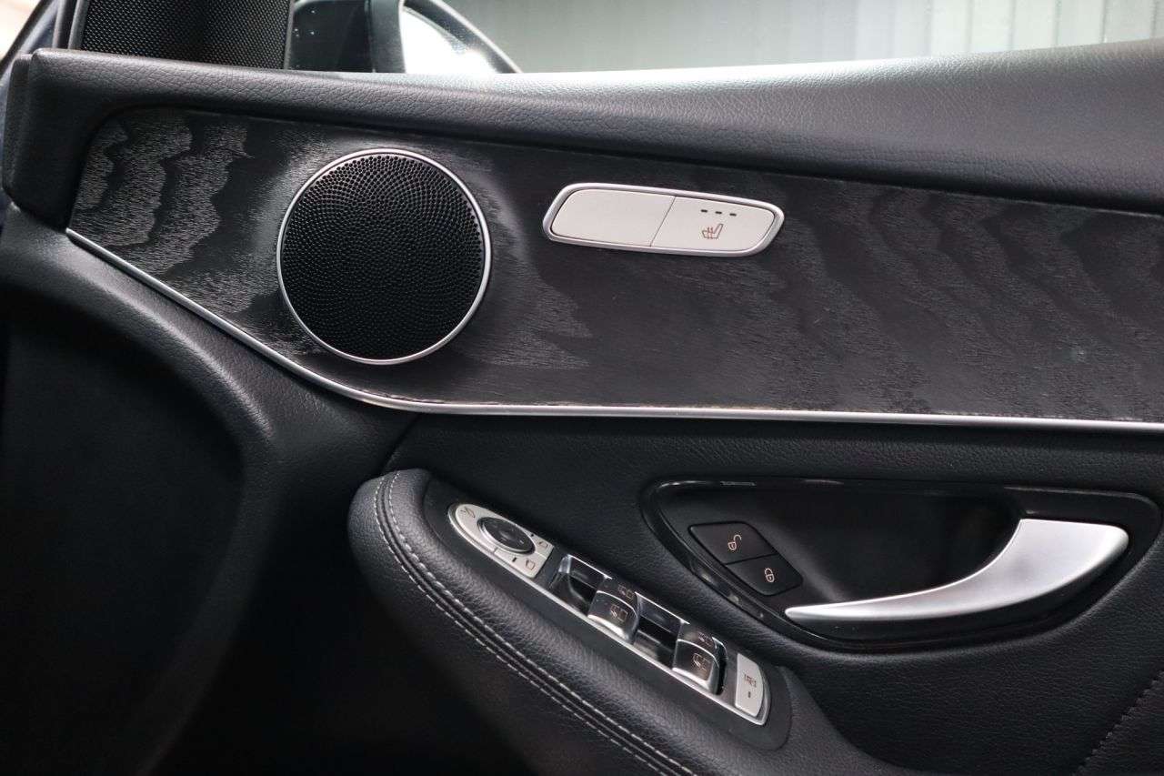 2020 MERCEDES-BENZ GLC 2020 MERCEDES-BENZ GLC