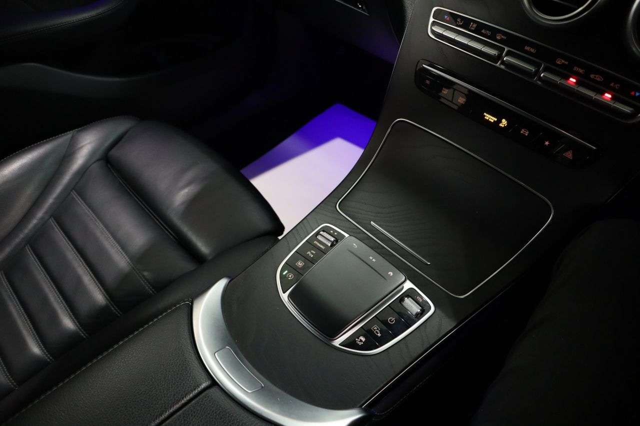 2020 MERCEDES-BENZ GLC 2020 MERCEDES-BENZ GLC