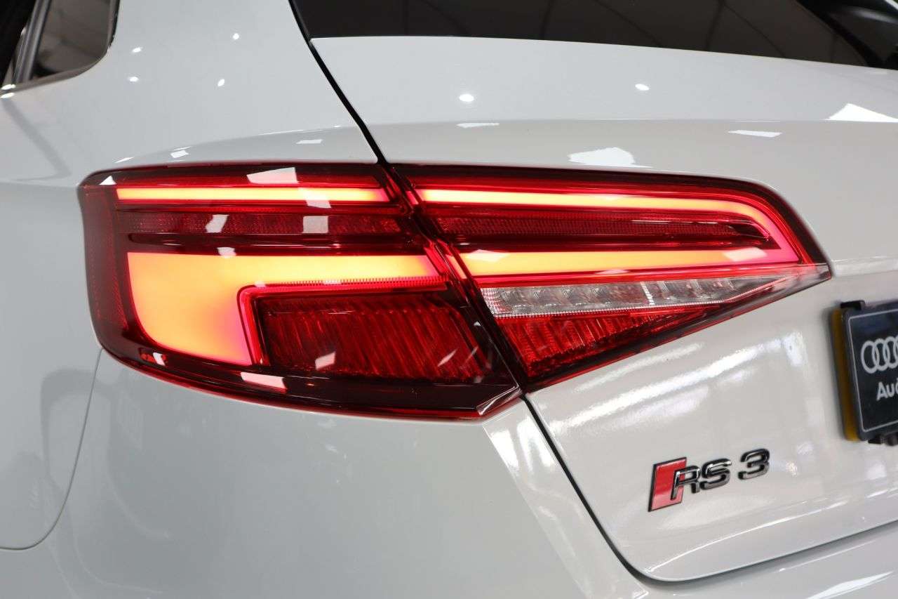 2017 AUDI RS3 2017 AUDI RS3