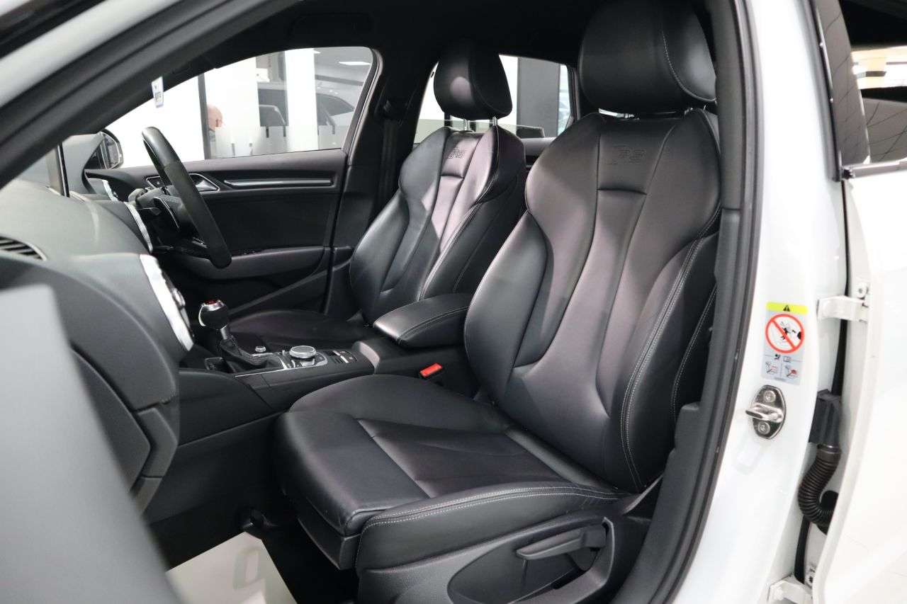 2017 AUDI RS3 2017 AUDI RS3