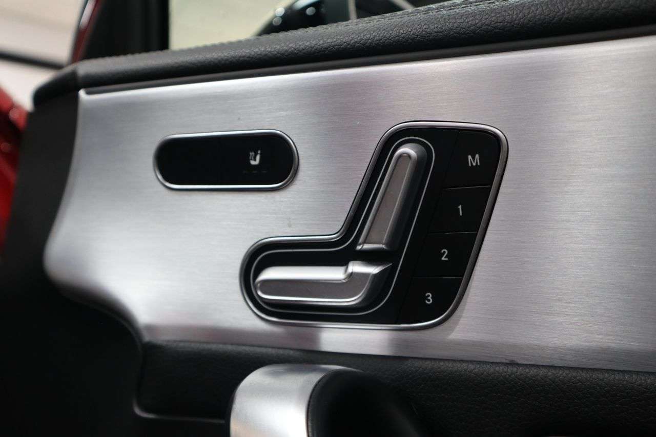 2021 MERCEDES-BENZ A-CLASS 2021 MERCEDES-BENZ A-CLASS