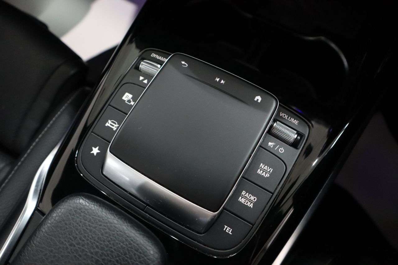 2021 MERCEDES-BENZ A-CLASS 2021 MERCEDES-BENZ A-CLASS