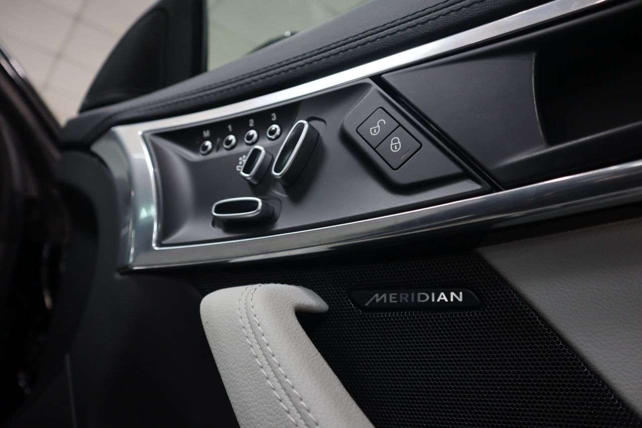 2019 JAGUAR F-TYPE 2019 JAGUAR F-TYPE