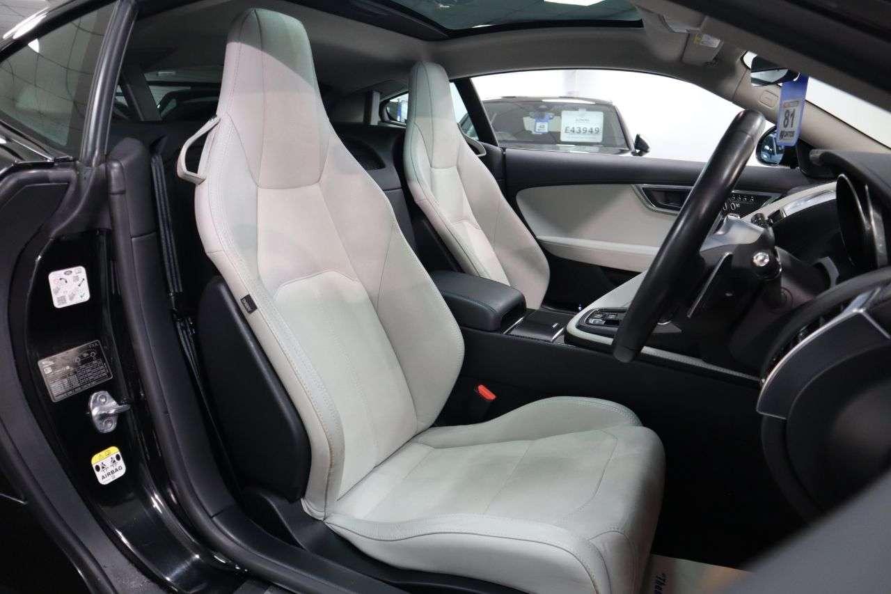 2019 JAGUAR F-TYPE 2019 JAGUAR F-TYPE