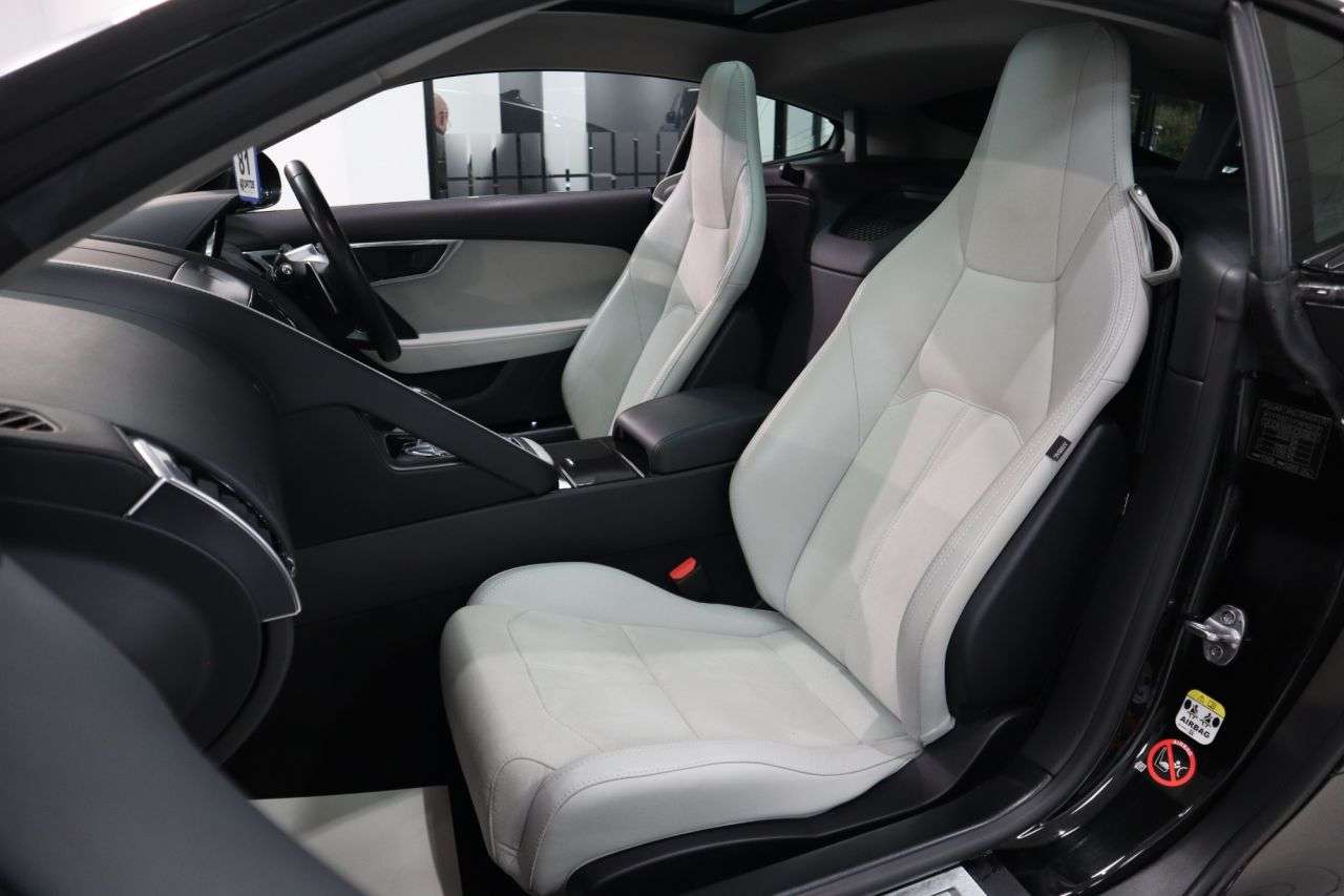 2019 JAGUAR F-TYPE 2019 JAGUAR F-TYPE