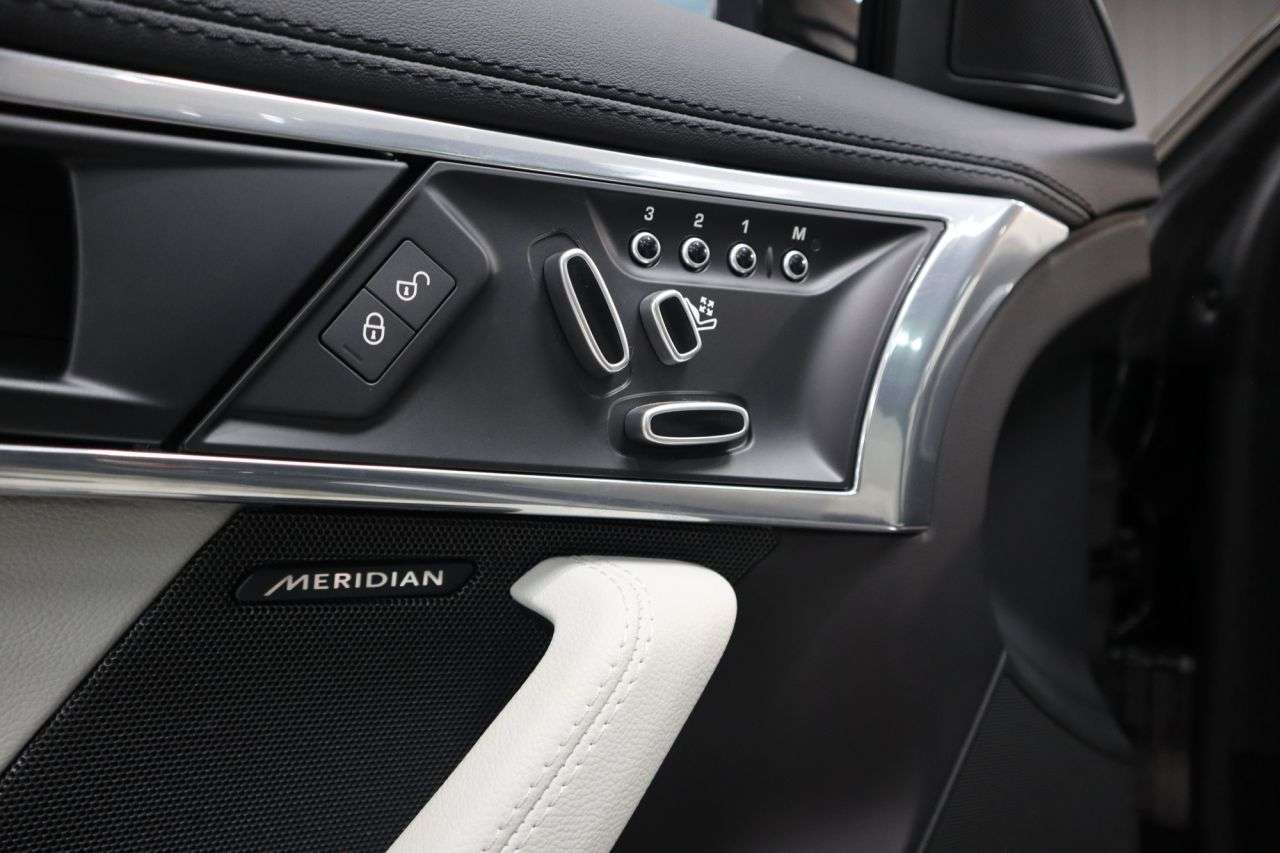 2019 JAGUAR F-TYPE 2019 JAGUAR F-TYPE