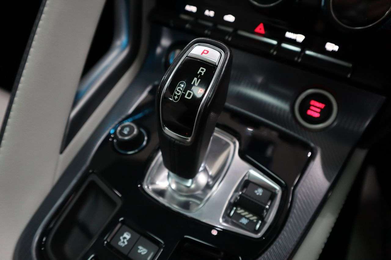 2019 JAGUAR F-TYPE 2019 JAGUAR F-TYPE