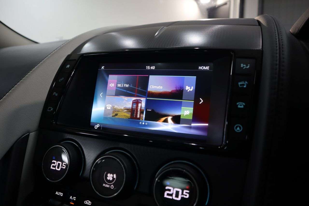 2019 JAGUAR F-TYPE 2019 JAGUAR F-TYPE