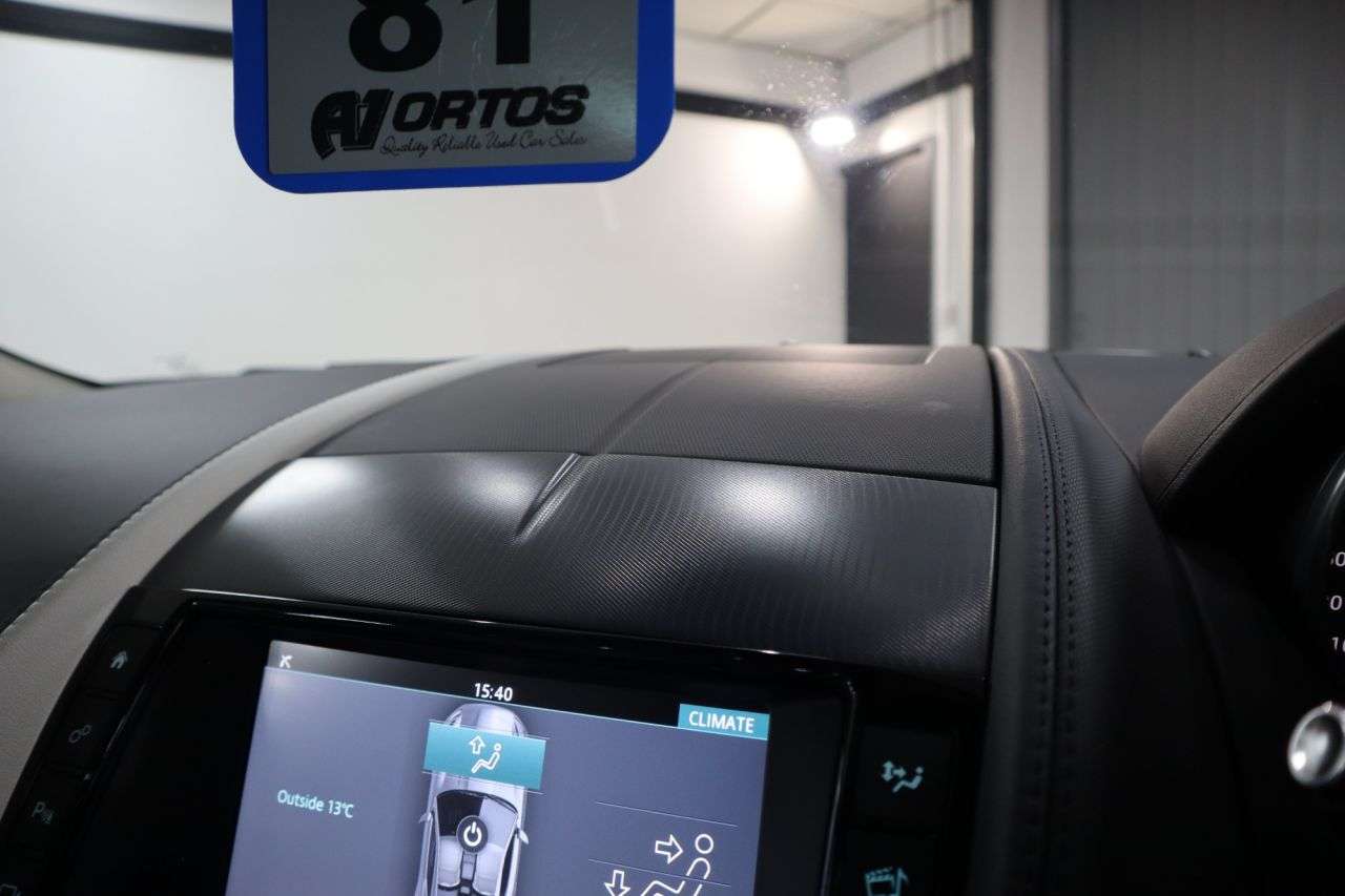 2019 JAGUAR F-TYPE 2019 JAGUAR F-TYPE