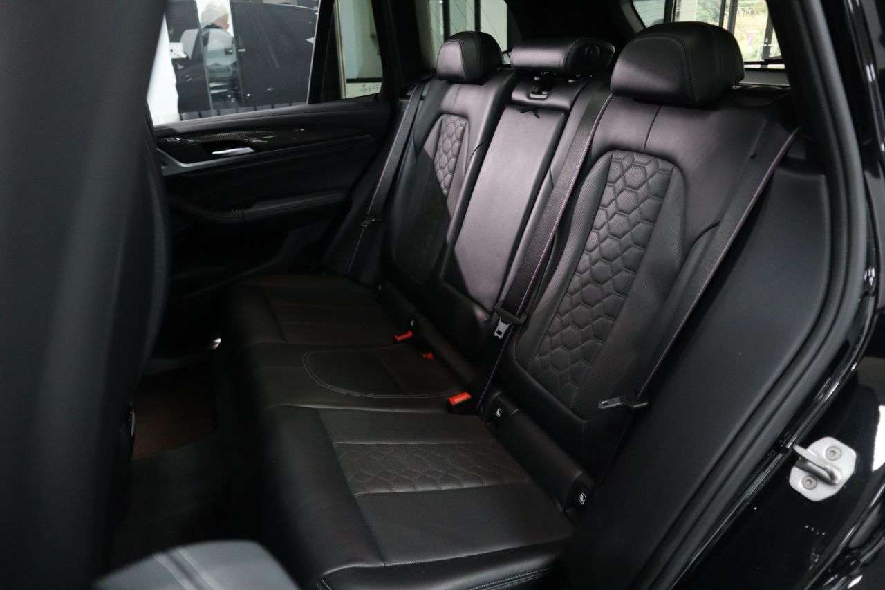 null BMW X3 null BMW X3