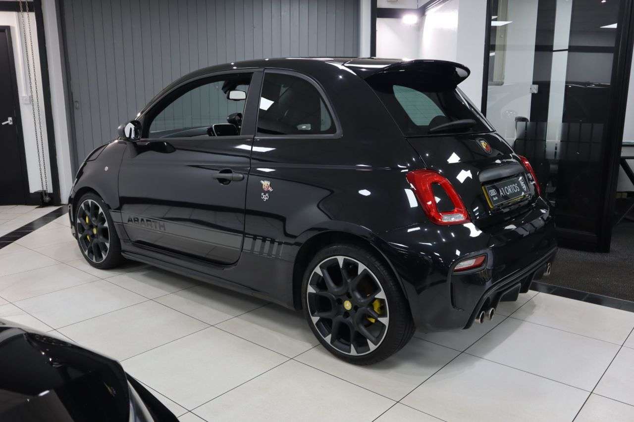 2019 ABARTH 595 2019 ABARTH 595