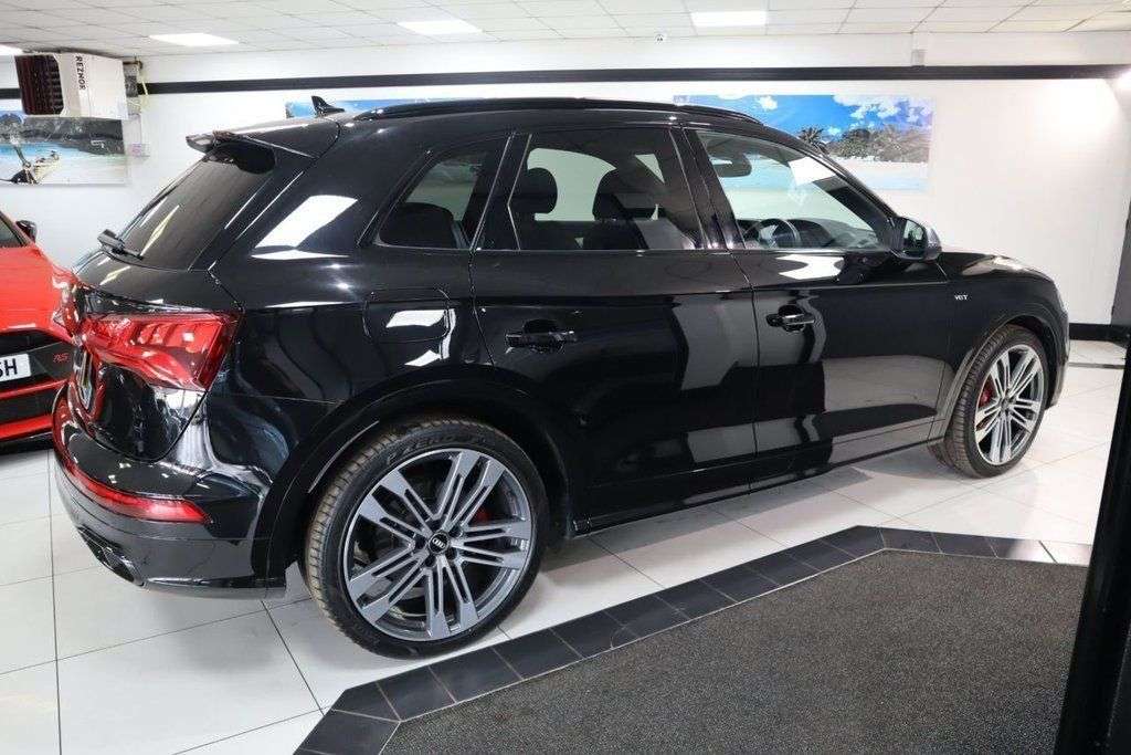 2019 AUDI SQ5 2019 AUDI SQ5