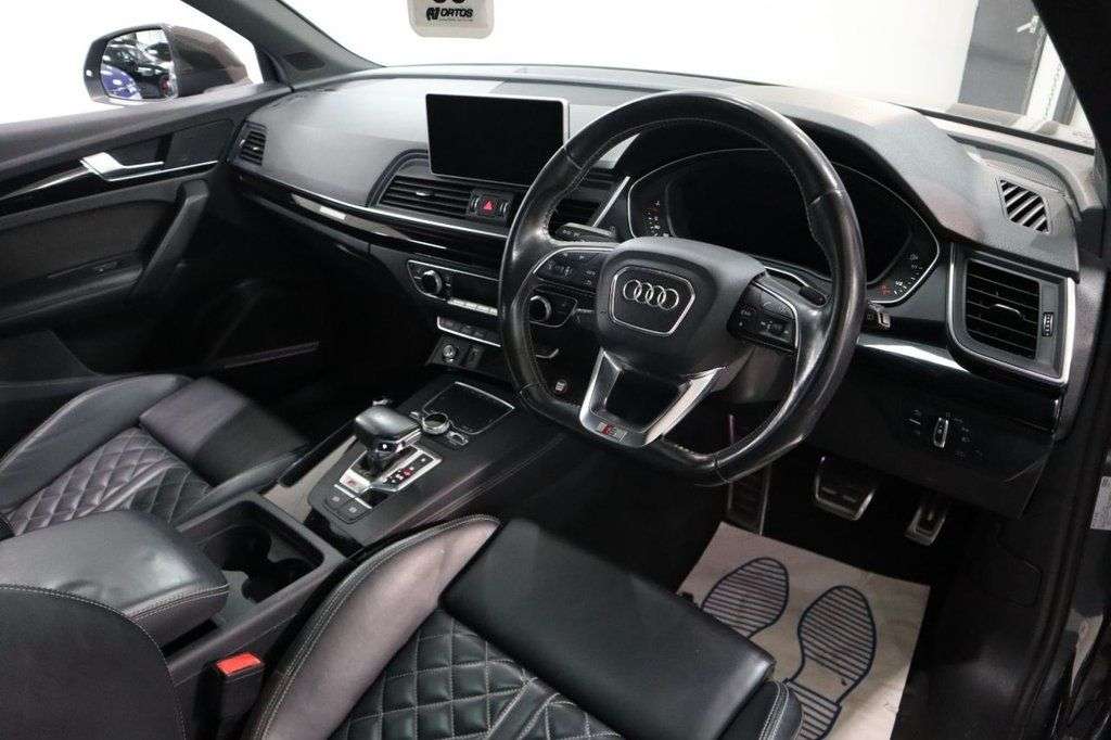 2019 AUDI SQ5 2019 AUDI SQ5