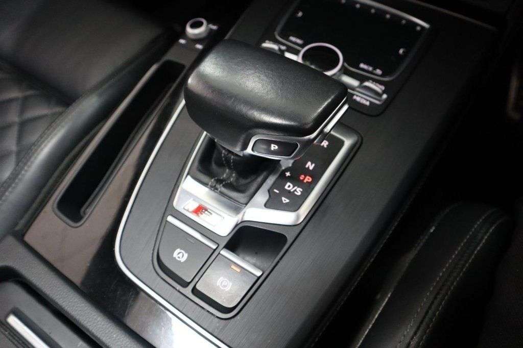 2019 AUDI SQ5 2019 AUDI SQ5