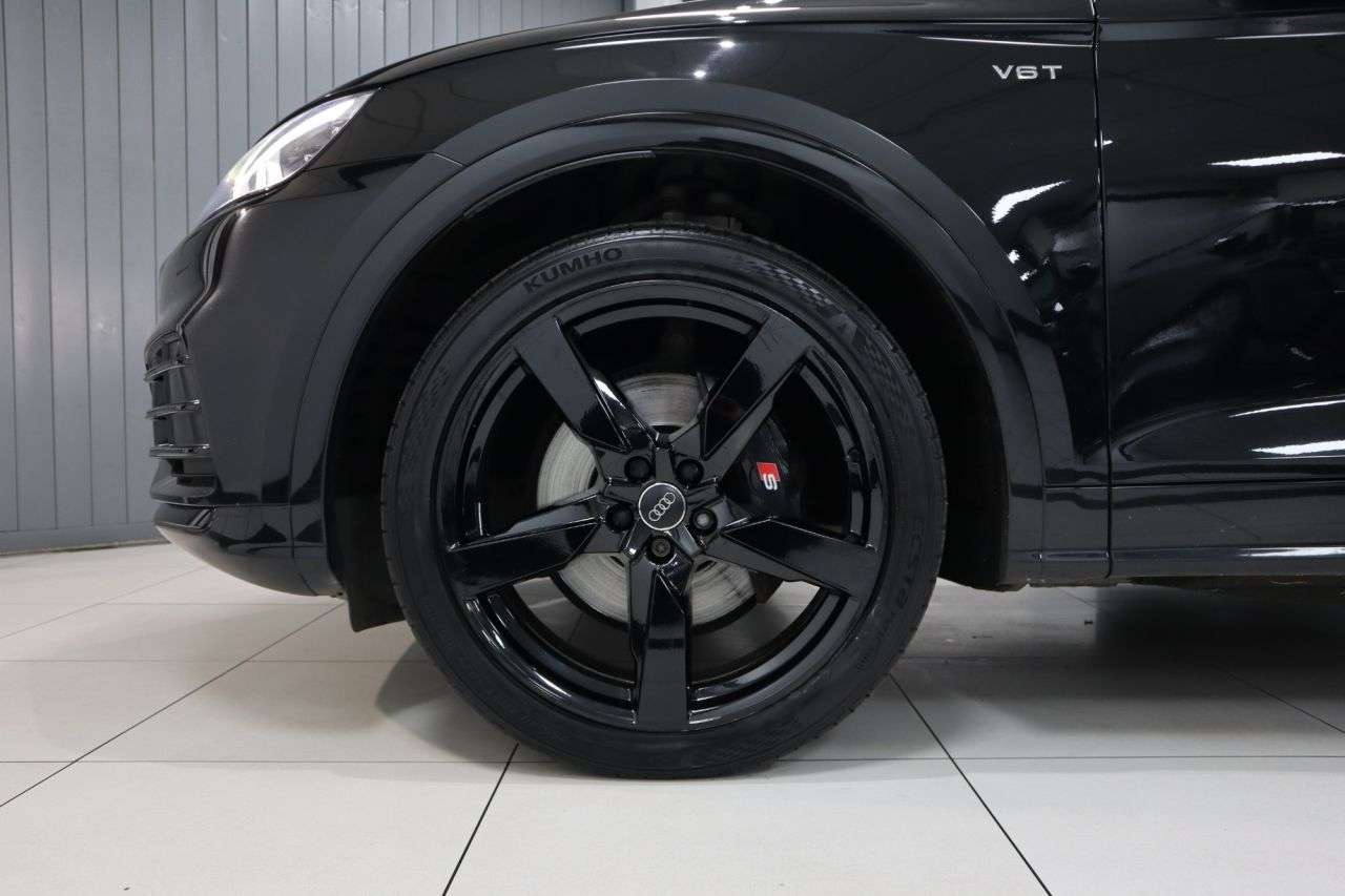 2019 AUDI SQ5 2019 AUDI SQ5