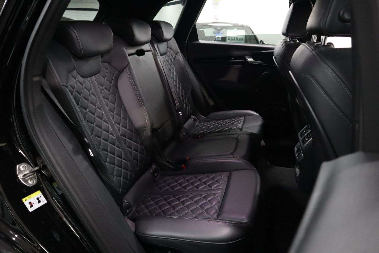 2019 AUDI SQ5 2019 AUDI SQ5