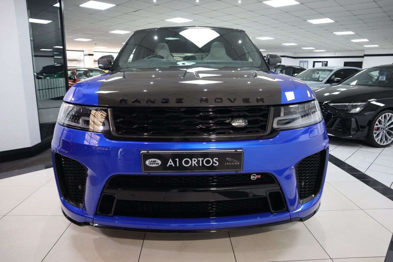 A 2019 LAND ROVER RANGE ROVER SPORT 5.0 P575 V8 GPF SVR SUV 5dr Petrol Auto 4WD Euro 6 (s/s) (575 ps) FULL SERV A 2019 LAND ROVER RANGE ROVER SPORT 5.0 P575 V8 GPF SVR SUV 5dr Petrol Auto 4WD Euro 6 (s/s) (575 ps) FULL SERV