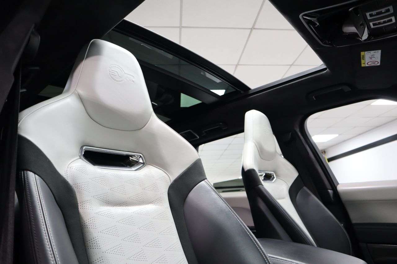 A 2019 LAND ROVER RANGE ROVER SPORT 5.0 P575 V8 GPF SVR SUV 5dr Petrol Auto 4WD Euro 6 (s/s) (575 ps) FULL SERV A 2019 LAND ROVER RANGE ROVER SPORT 5.0 P575 V8 GPF SVR SUV 5dr Petrol Auto 4WD Euro 6 (s/s) (575 ps) FULL SERV