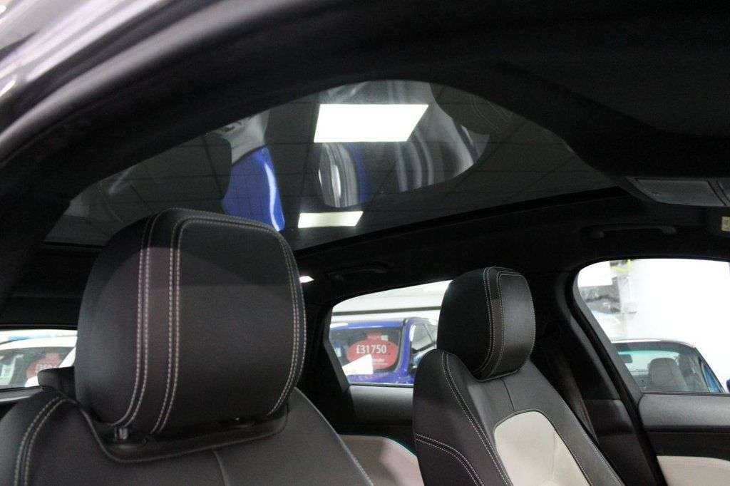 2018 JAGUAR F-PACE 2018 JAGUAR F-PACE