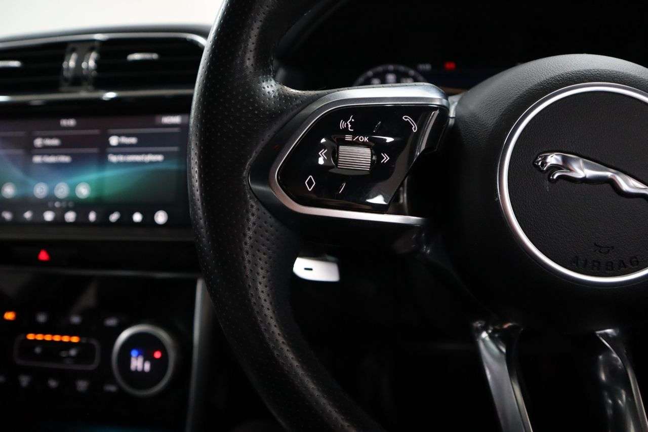 2020 JAGUAR XE 2020 JAGUAR XE