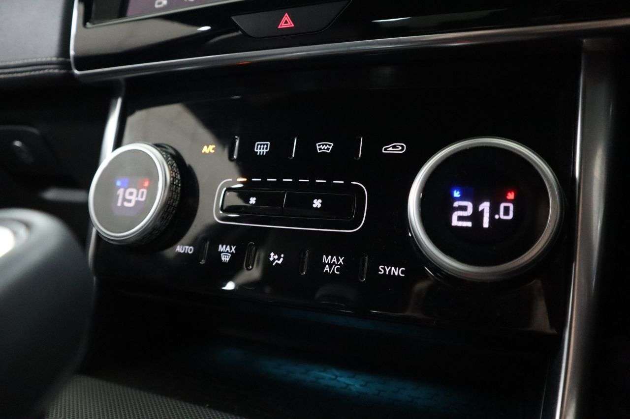 2020 JAGUAR XE 2020 JAGUAR XE