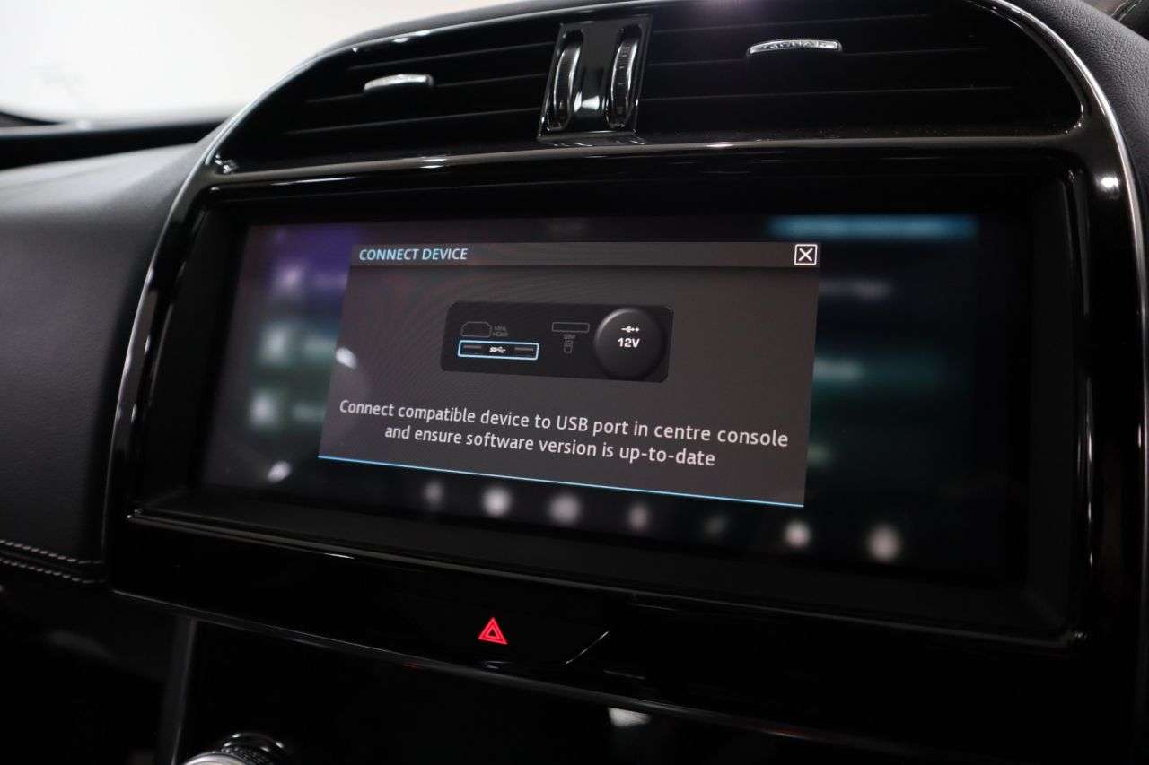 2020 JAGUAR XE 2020 JAGUAR XE