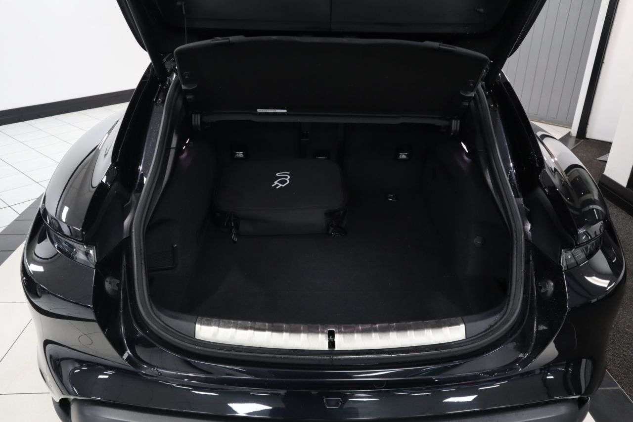 2023 PORSCHE TAYCAN 2023 PORSCHE TAYCAN