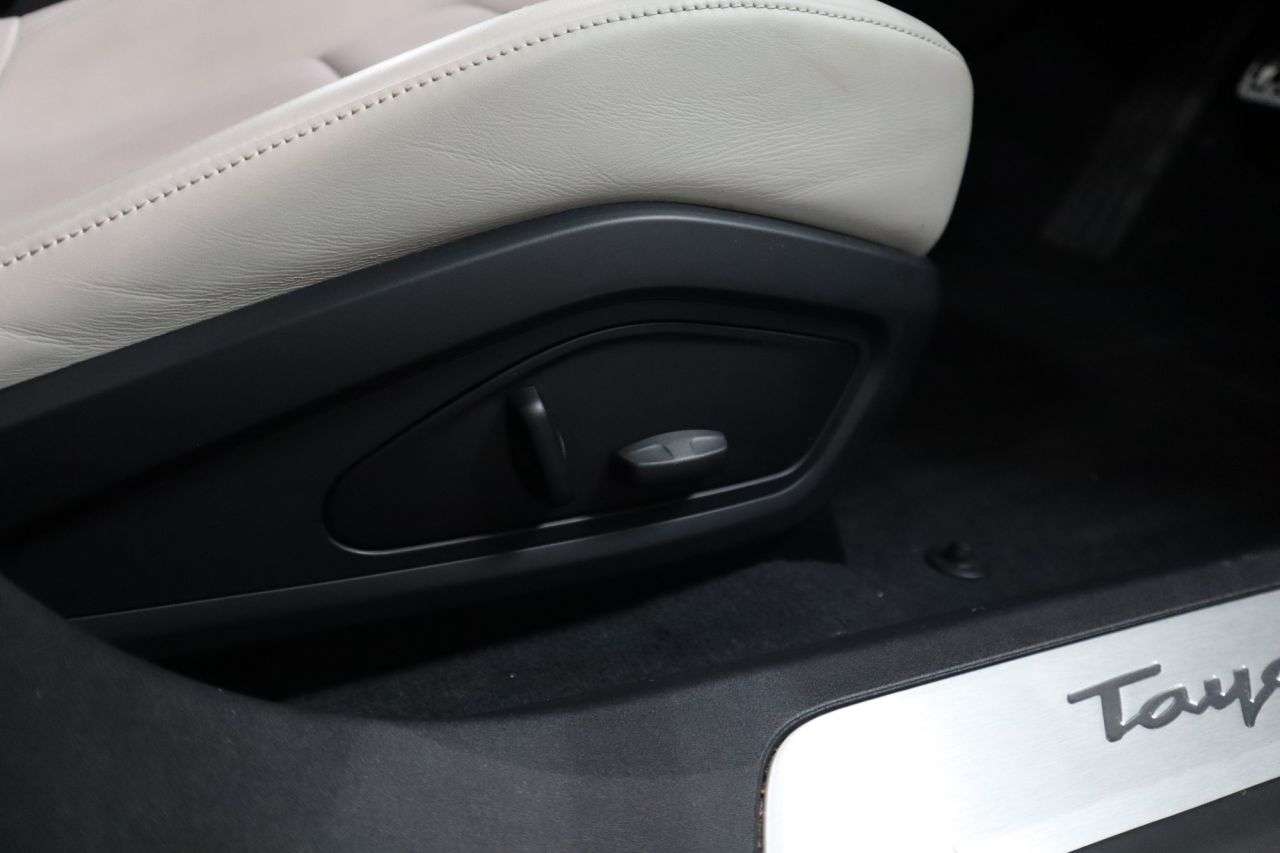 2023 PORSCHE TAYCAN 2023 PORSCHE TAYCAN