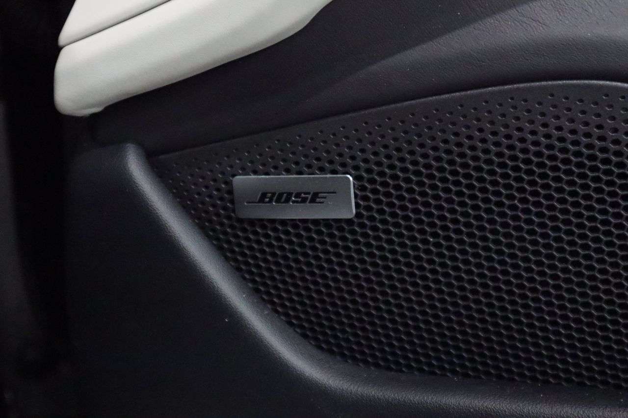 2023 PORSCHE TAYCAN 2023 PORSCHE TAYCAN