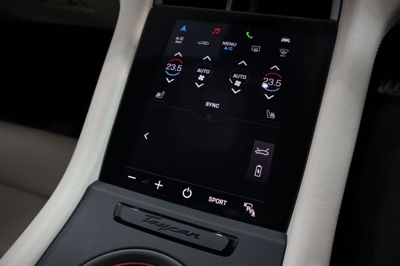 2023 PORSCHE TAYCAN 2023 PORSCHE TAYCAN